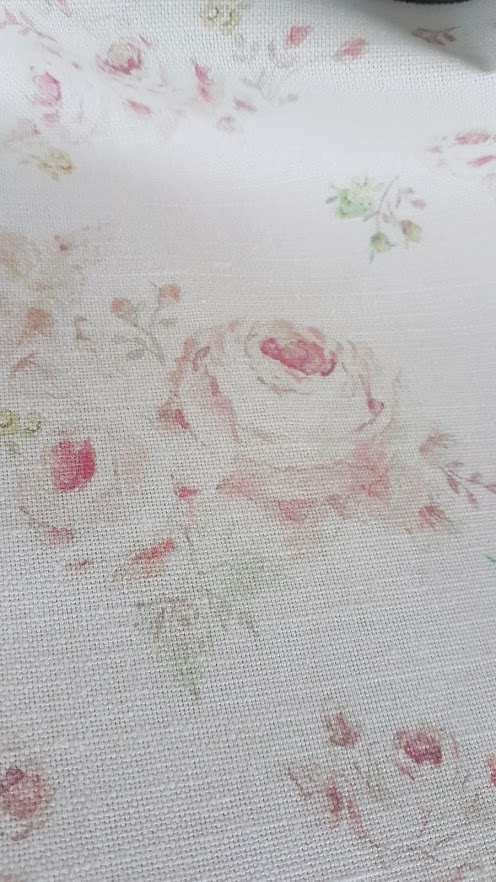 Roses by The Brook Old Pink Style Linen Fabric