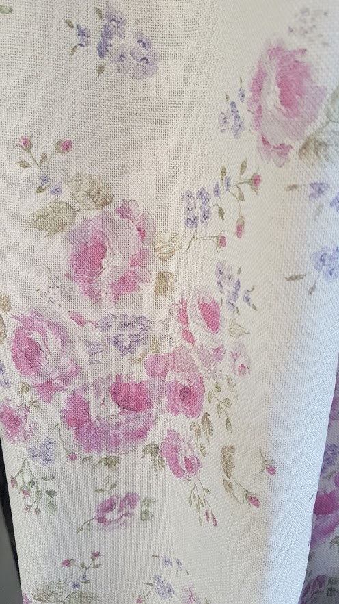 Climbing roses in mulberry floral linen