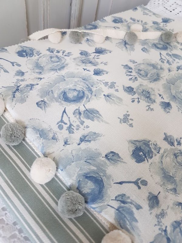 Far from the madding crowd Blue Roses on Ivory Linen