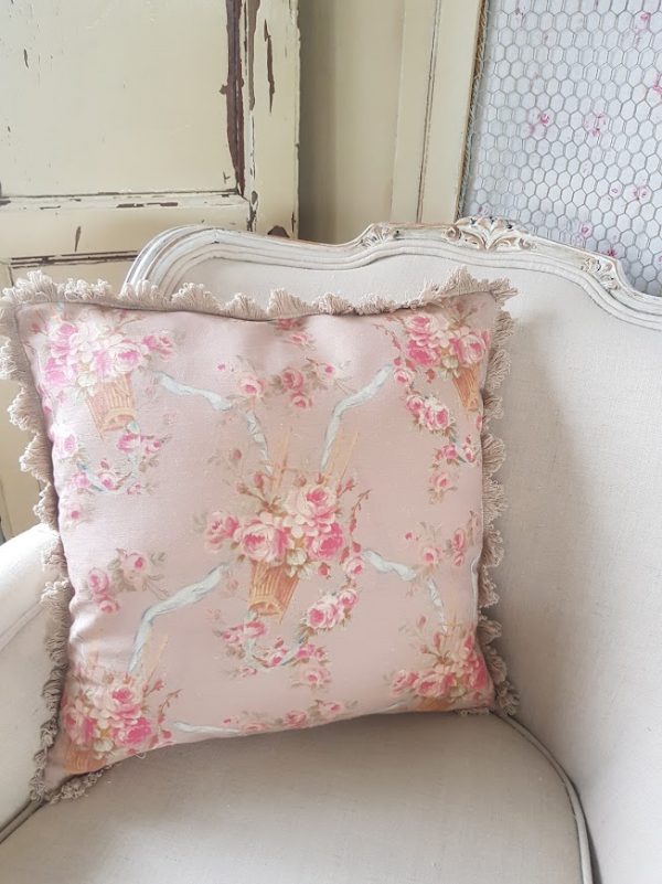 Felicite Parmetier French Antique Style Cushion -Mudded Pink and Powder Pink Grainsack Reverse