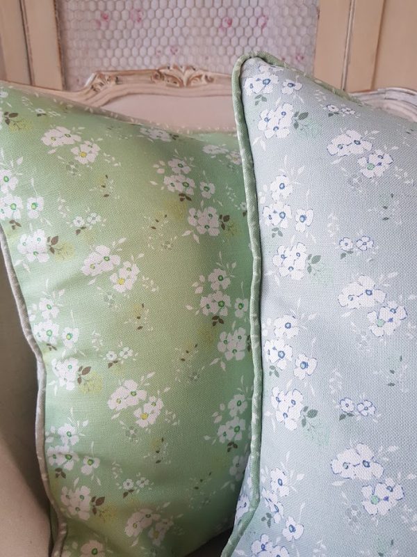 Mollys Garden Piped Cushion Covers