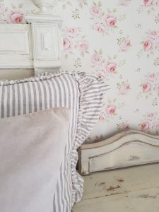 Bonny Lass Pink Faded Floral Roses on Ivory Wallpaper by Rose and Foxgloves
