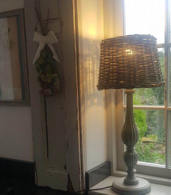 Natural wicker Table lamp shade 20x30cm By Rose and Foxgloves