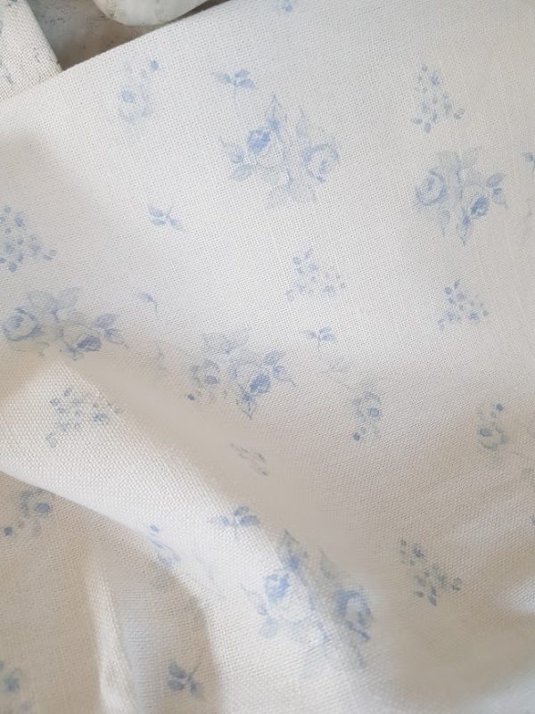 FRENCH FADED BLUE ROSES LINEN FABRIC