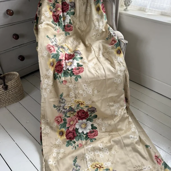 Long vintage Sandersons Floral Curtains 166cm W X 213cm L (Pair 1)